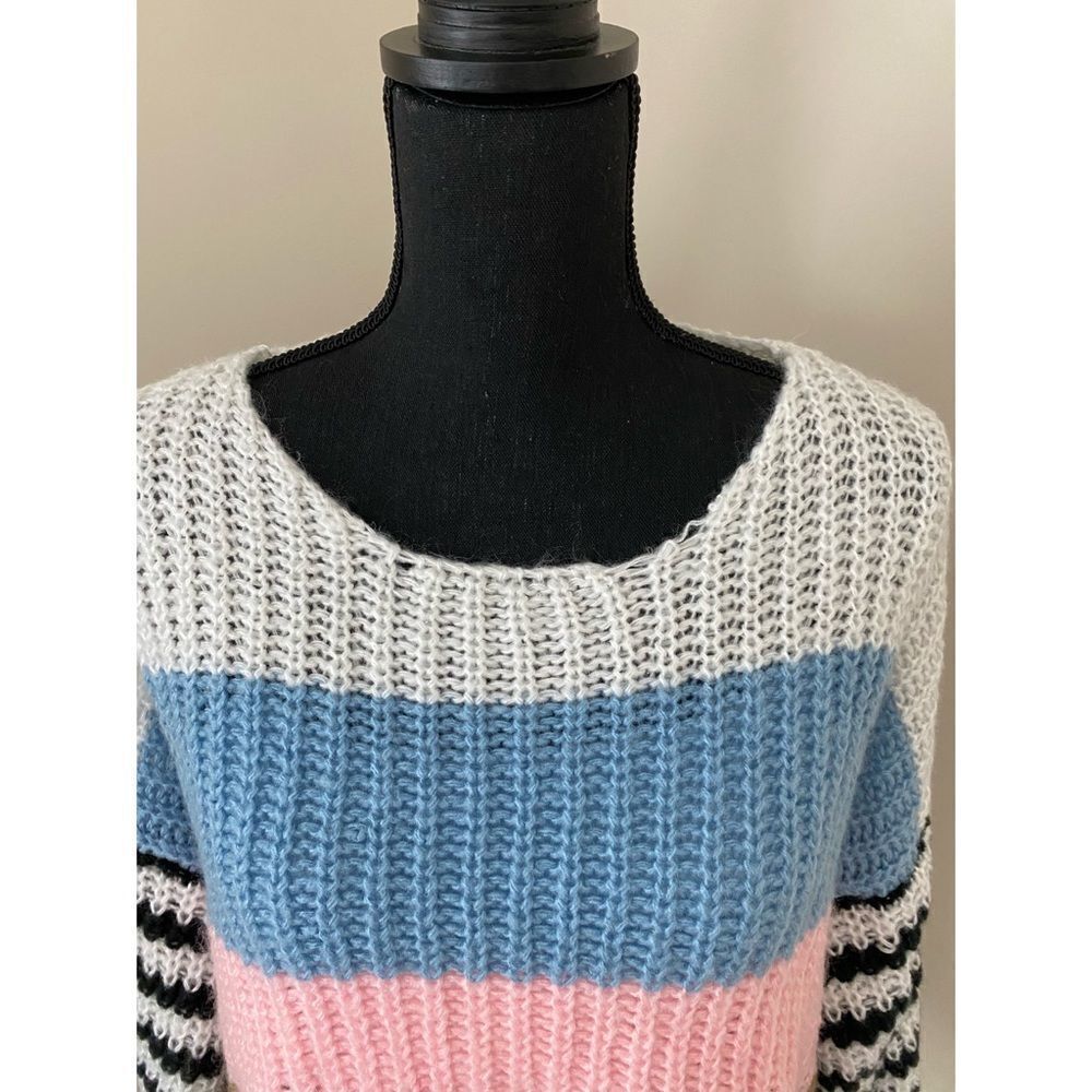 Multi Colored Loose Sweater - Picture 2 of 4